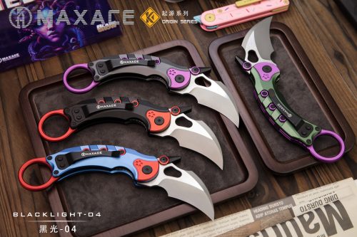 77069a989cc24a4b7ae57e6673d4ff4b